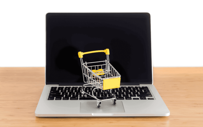 Jakie branże e-commerce i produkty cieszą się największą popularnością wśród klientów sklepów internetowych?